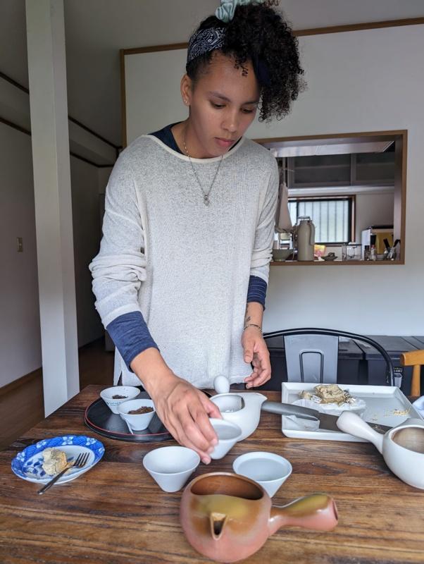 Japanese tea brewing with white Kyusu